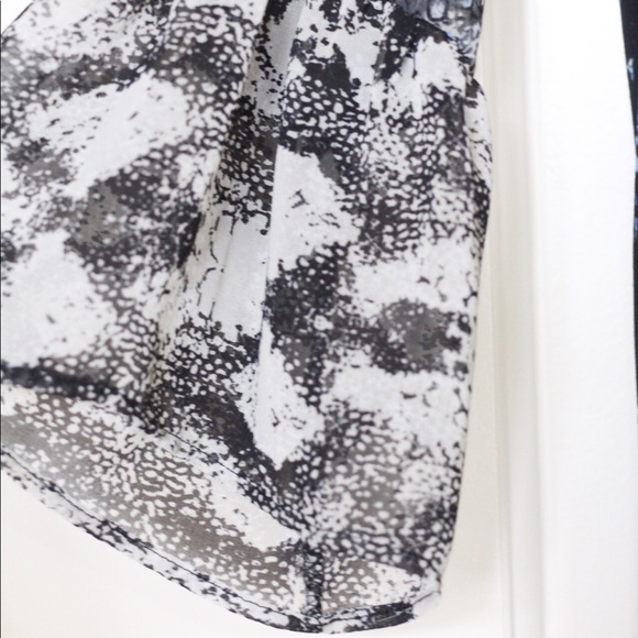 Patterned Top - Picture 2 of 5